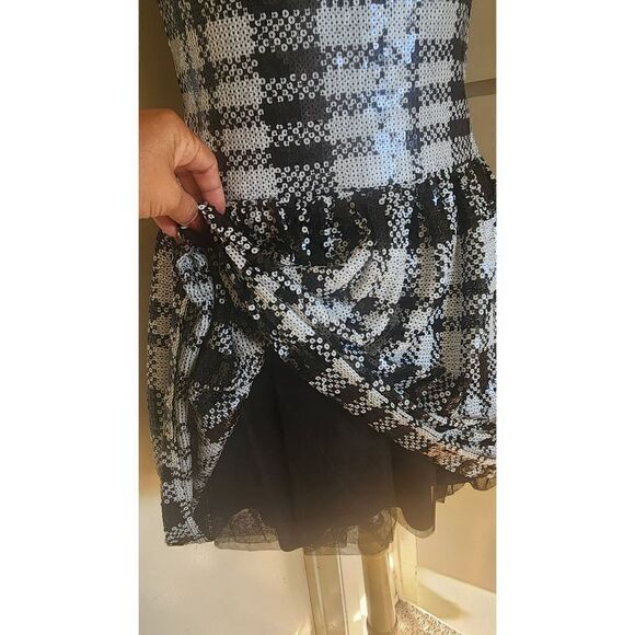 Sho Black and White Plaid Sequin Strapless Knee Length Cocktail Dress, NWT, Sz.1 - Picture 4 of 9